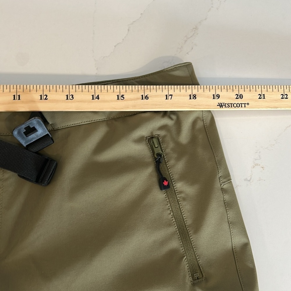 Canadiana Olive Green Outdoor Hicking Cargo Pants Size 14 - Picture 6 of 12